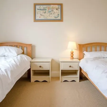 16 Hartington Road, Aldeburgh Villa Room photo